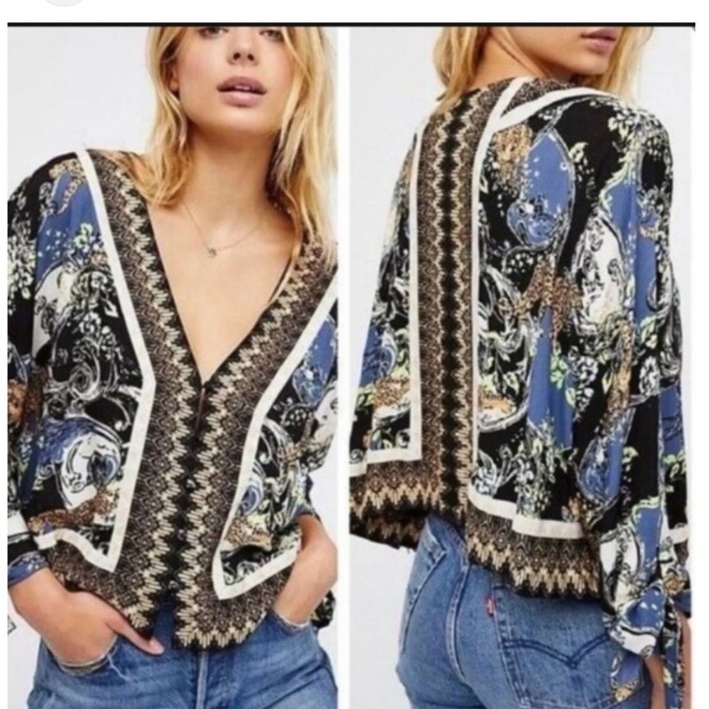 Free People Flowy Button Front Blouse Leopard Floral Geometric Black Medium - Picture 9 of 9